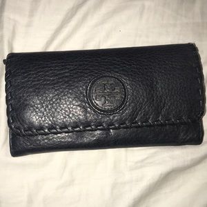 Black Pebble Leather Tory Burch Wallet